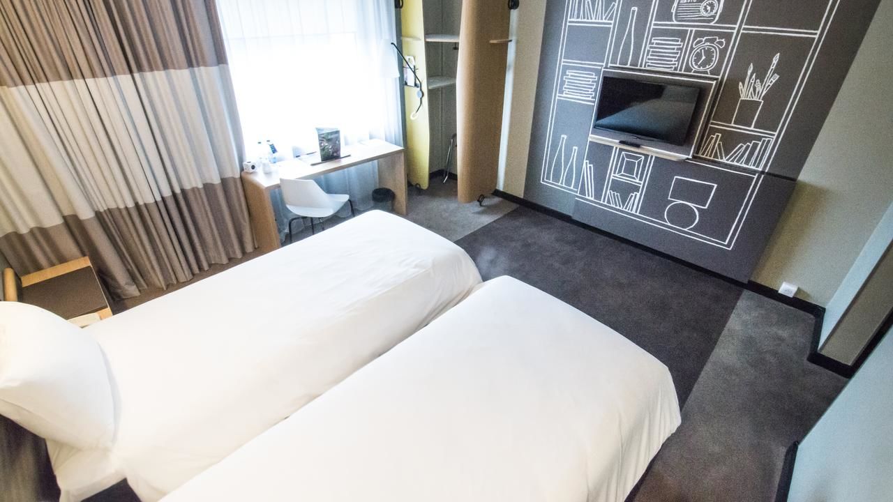 Отель Ibis Poznan Centrum Познань-45